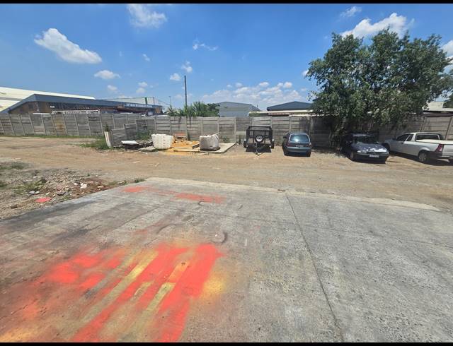 450M² WAREHOUSE TO LET IN DUNSWART
